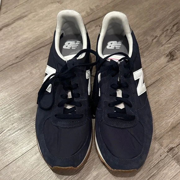 New Balance Women's Dark Blue and White Sneakers - Picture 1 of 5